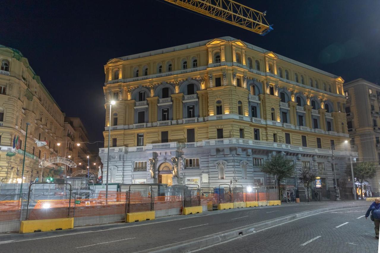 Nana Inn Napoli Eksteriør bilde